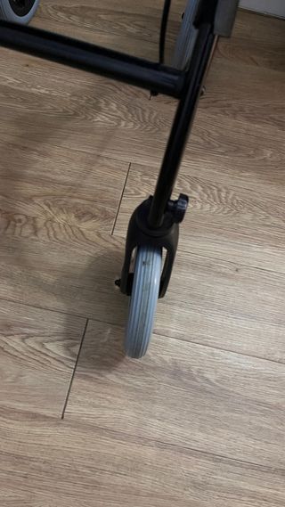 Andador Plegable para Ancianos