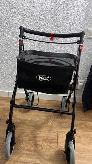 Andador Plegable para Ancianos