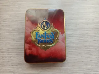 Caja Metálica Fantasy Riders Panini