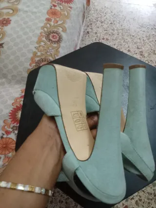 Zapatos de tacón La Strada color verde azulado