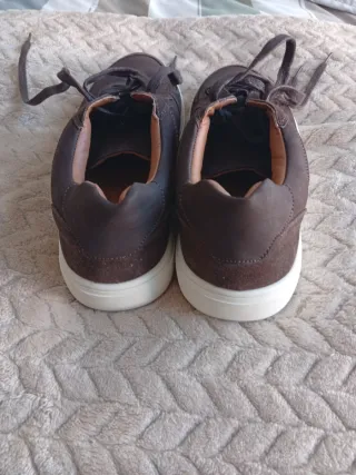 Zapatos deportivos ante marrones T41 sin estrenar