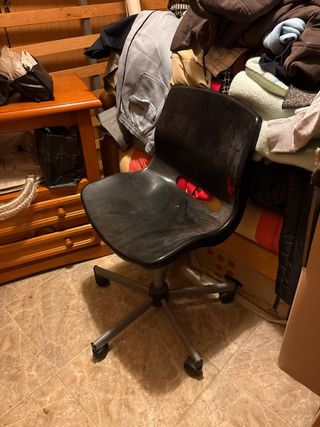 Silla de escritorio negra, perfecto estado