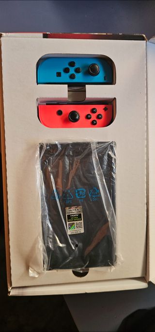 Nintendo Switch Azul/Rojo