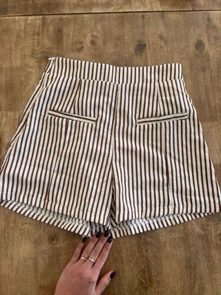 Pantalón corto rayas Talla S