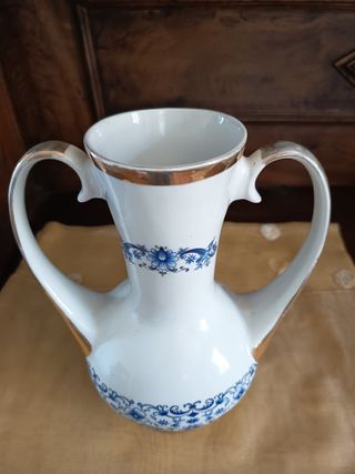 Jarrón de porcelana Sanbo