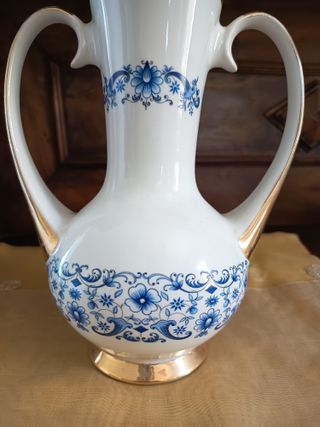 Jarrón de porcelana Sanbo