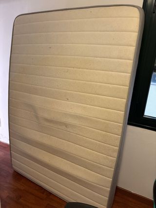 Colchón de tela seminuevo (invierno y verano)