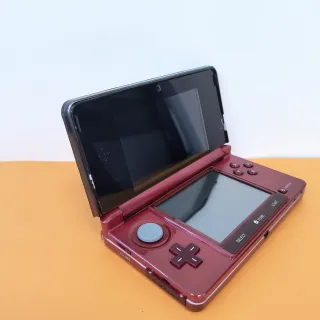 Nintendo 3DS Rosso Nero Reshelled + Cavo