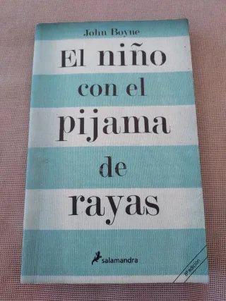 El Nino con el Pijama de Rayas (Spanish Edition)