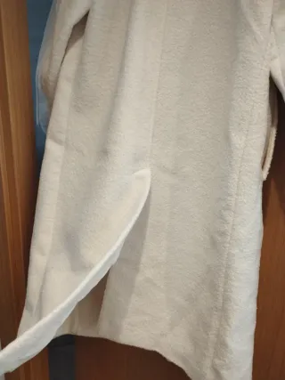 Abrigo Bershka Blanco sin estrenar