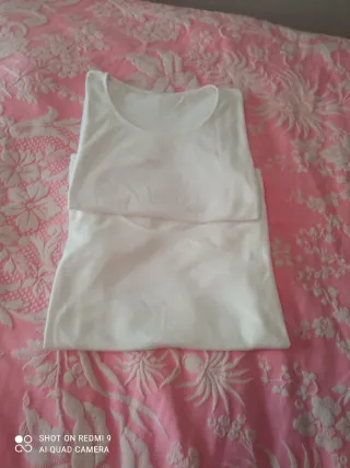2 Camisetas Interiores Manga Corta Blancas
