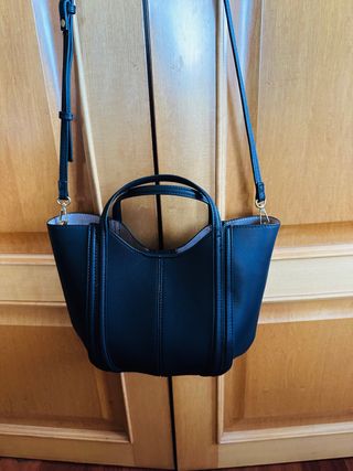 Bolso Zara Mini City Negro Pespuntes