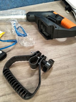 Desbrozadora cortacésped 18.000 rpm 21V + batería