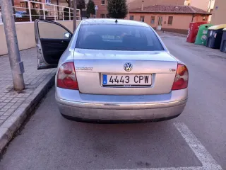 Volkswagen Passat 2003