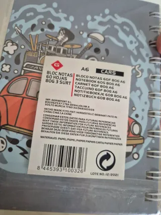 Block de notas con bolígrafo