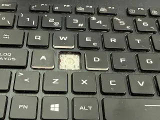 Portátil Gamer Asus ROG GL553V TIENE FALLO