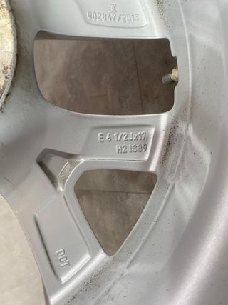 Llantas Volkswagen Caddy 17"