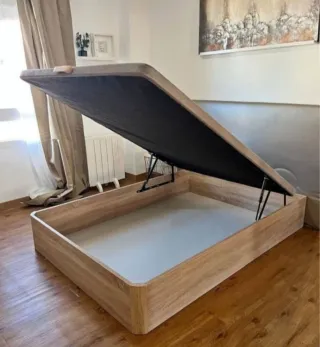 Divano letto con divani e materassi di alta qualità