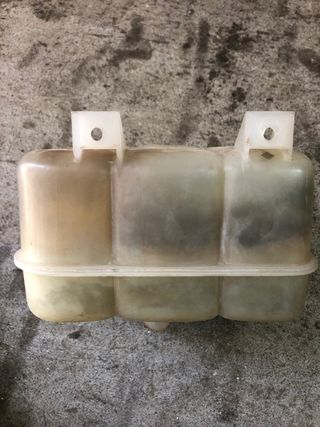 Depósito anticongelante Iveco Daily