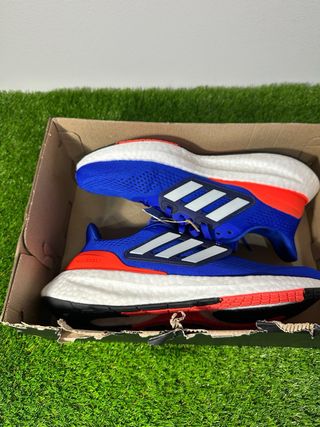 Zapatillas Adidas Running Pureboost Talla 42