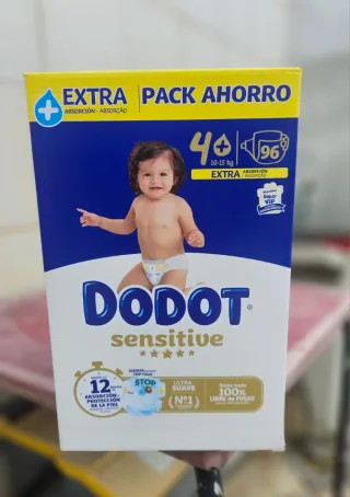 96 Fraldas Dodot Sensitive T4+