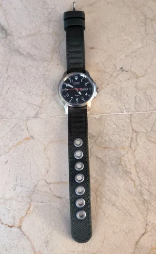 Reloj Citizen Garrison BM8180-03E