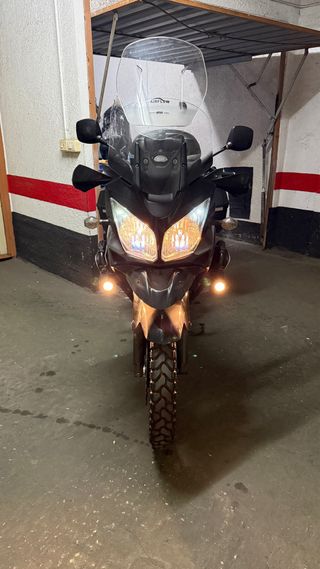 Suzuki V-Strom 650
