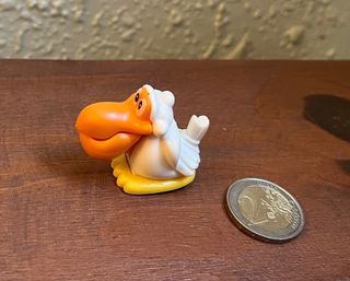 4 FIGURAS KINDER PÁJAROS