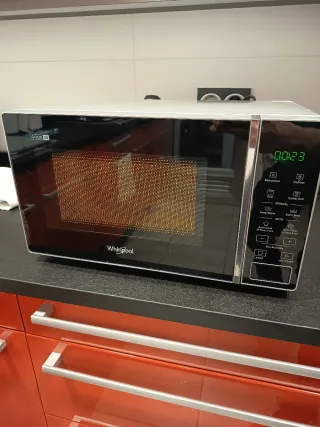 Microondas SilverCrest 700W 17L