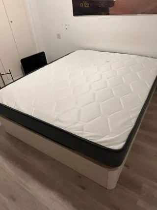 SE VENDE canapé canapé canape colchón colchón