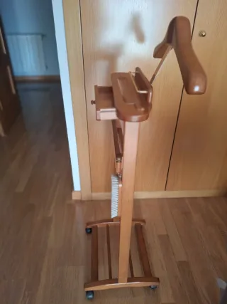 Galan de noche madera y metal