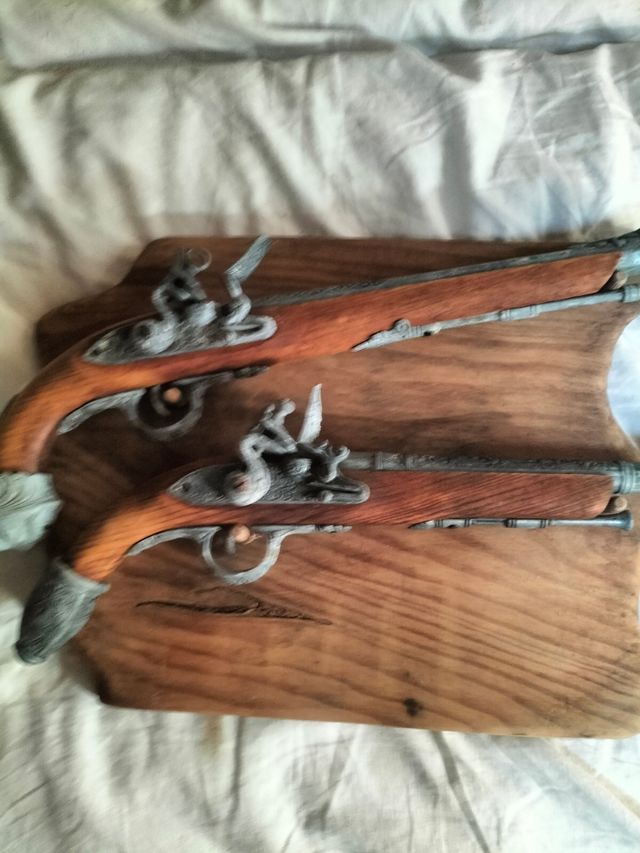 Juego de pistolas piratas