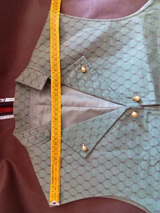 Chaleco Fallero Verde Talla L,usado 2 veces