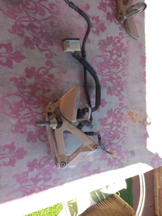 Estribera Derecha Honda NSR 125 JC20