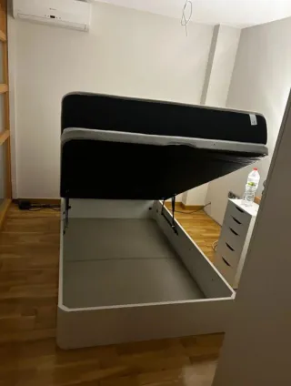 Letto a scomparsa con materassi in memory foam