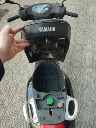 Yamaha neos 49