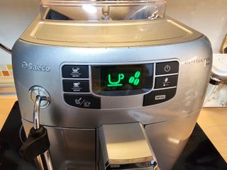 Cafetera Saeco Intelia Evo Bella Plata