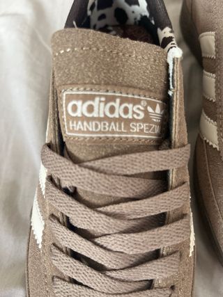 Adidas Spezial Marrón Beige