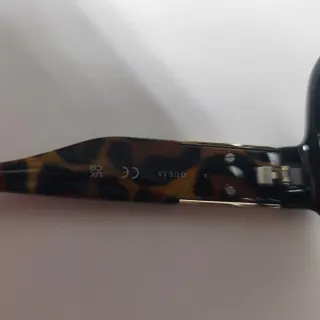 Gafas de Sol Guess Negras y Multicolor