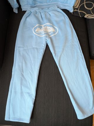 Conjunto chándal Corteiz Talla M