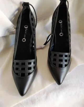 Zapatos de fiesta negros