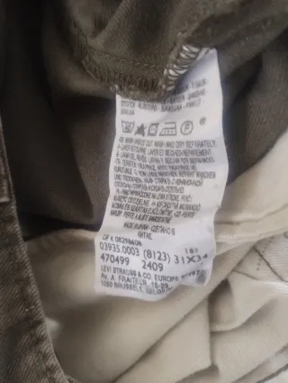 Pantalón Levi's Gris