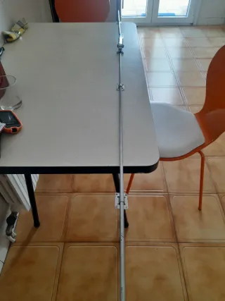 Cerradura de ventana metálica