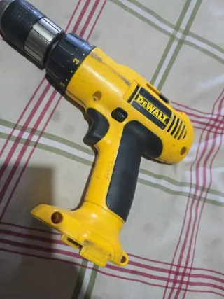 Taladro Atornillador Dewalt Amarillo