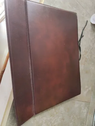 Archivador de acordeón marrón