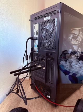 PC GAMING i5 + RTX 4060 + 32GB RAM