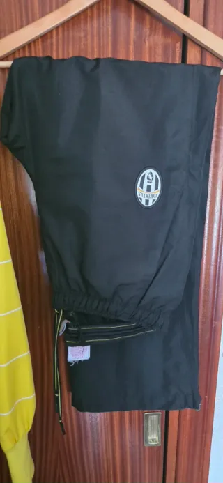 Chándal Nike Amarillo y Negro Talla M