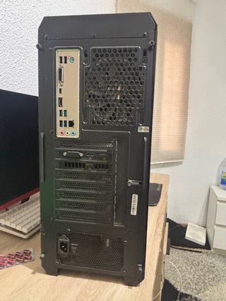 PC Gaming+monitor pack Precio algo negociable
