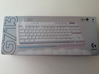 Teclado Logitech G713 Switches Brown