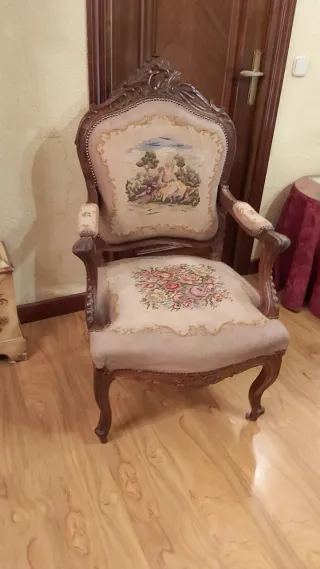 Antiguedades Conjunto sofá, 2 sillones y mesa cent